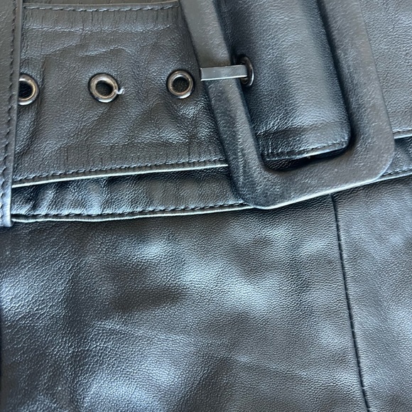 ESPRIT Lambskin Leather Skirt - Picture 2 of 5